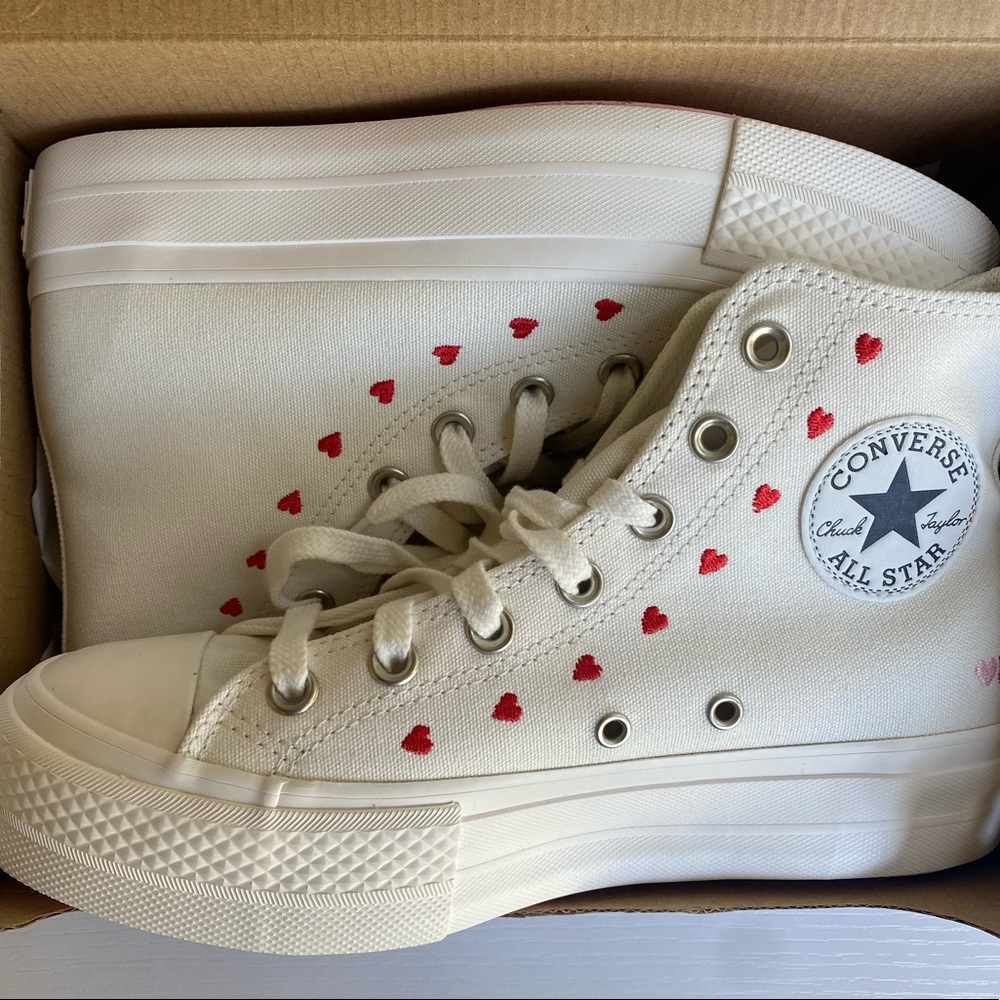 Limited Edition Valentines Day Platform Converse
